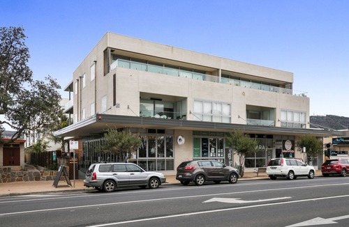 Dromana House | Seaside Apartment Getaway