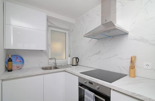 Zaton Apartment | Seaside Apartment M Zaton 4 -SeaView and Parking