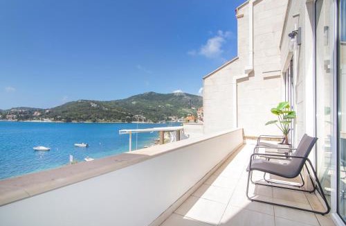 Zaton Apartment | Seaside Apartment M Zaton 4 -SeaView and Parking