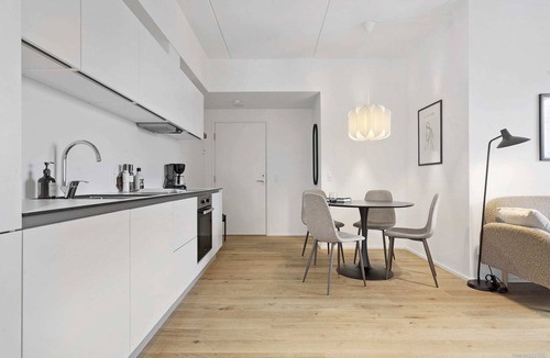 Aarhus C Apartment | Seaside apartment with magical balcony views