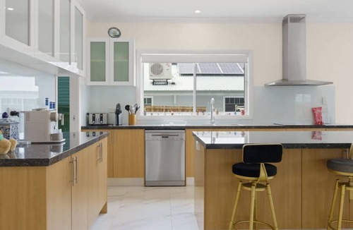 Catherine Hill Bay House | Seaside Bliss with Ocean Views