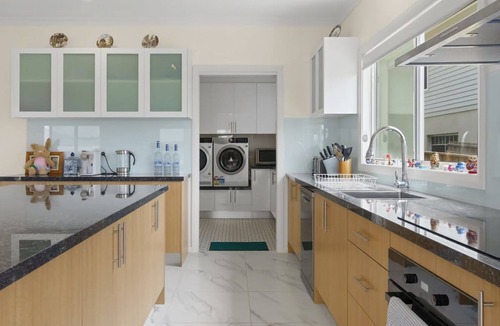 Catherine Hill Bay House | Seaside Bliss with Ocean Views