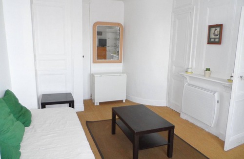 Villers-sur-Mer Apartment | Seaside Bliss: 2BR Apt with Stunning Ocean Views, Sleeps 5, Central Location