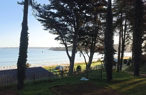 Locquirec House | Seaside caravan in Brittany