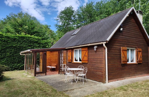 Ver-sur-Mer Ski Chalet | Seaside Chalet