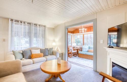 Seaside House | Seaside Classic Cozy Bungalow