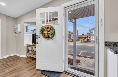 Seaside Heights House | Seaside Cottage: A 'MyShoreCottage' Property
