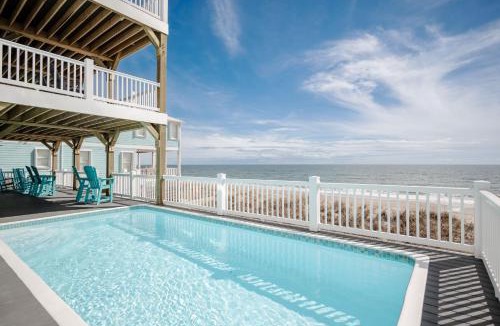 Oak Island House | Seaside Delight by Oak Island Accommodations