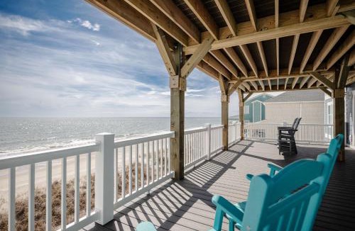 Oak Island House | Seaside Delight by Oak Island Accommodations