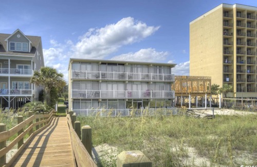 Crescent Beach Condo | Seaside Elegance Your Coastal Getaway