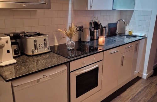 Sidmouth Ski Chalet | Seaside Escape Chalet in Sidmouth