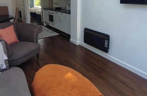 Sidmouth Ski Chalet | Seaside Escape Chalet in Sidmouth