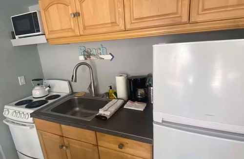 Rogers Seabreeze Condo | Seaside Escape ~ Ocean Front Complex ~ Pool Open