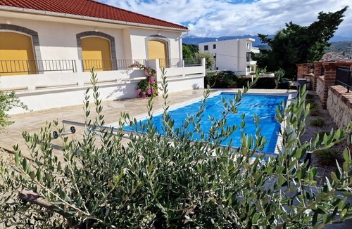 Barbat na Rabu House | Seaside family friendly house with a swimming pool Barbat, Rab (K-22081)