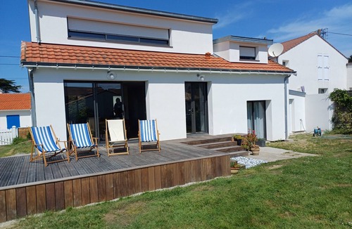 Prefailles House | Seaside family home. All on foot!