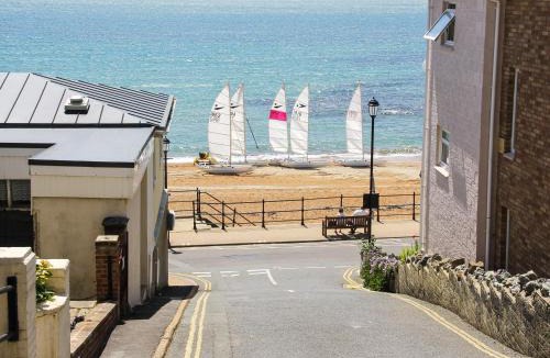 Ventnor Apartment | Seaside