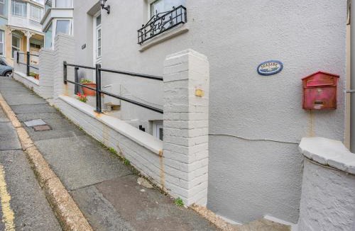 Ventnor Apartment | Seaside