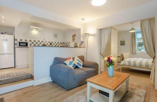 Ventnor Apartment | Seaside