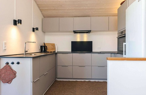 Hasmark Strand House | Seaside Gem with Views - By Traum Ferienwohnungen