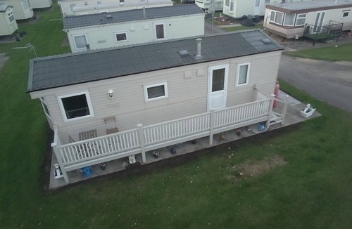 Chapel Saint Leonards Ski Chalet | Seaside Getaways Chapel Saint Leonards - Sleeps 6