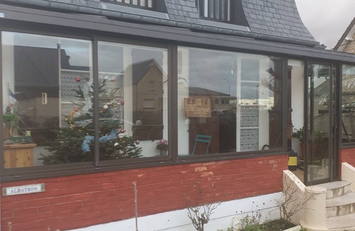 Colleville-Montgomery House | Seaside house with janitor