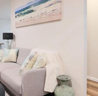 North Narrabeen Apartment | Seaside Haven Tranquil Beachside Escape