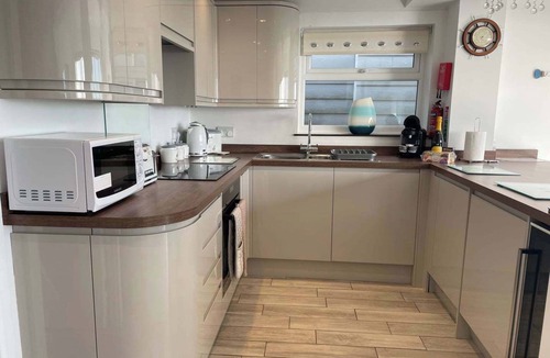 Pevensey House | Seaside Haven with Sea Views