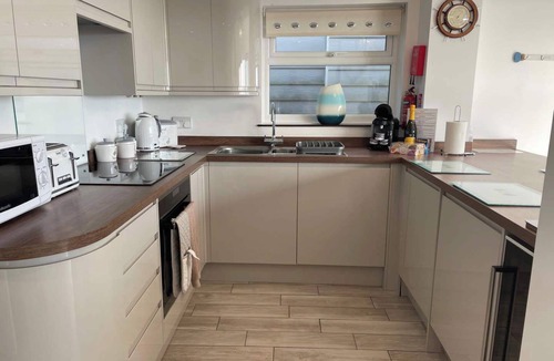 Pevensey House | Seaside Haven with Sea Views