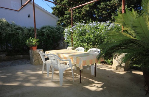 Cove Rogacic House | Seaside holiday house Cove Rogačić, Vis (K-8886)
