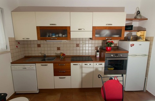 Donje Selo House | Seaside holiday house Cove Donja Kruščica - Donja Krušica, Šolta (K-12418)