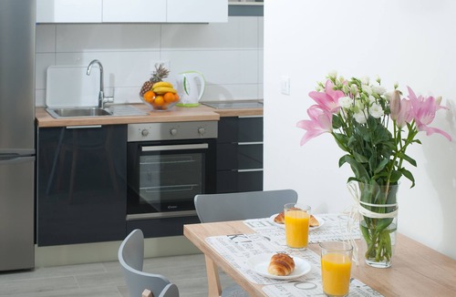 Podstrana Apartment | Seaside Luxury Suites