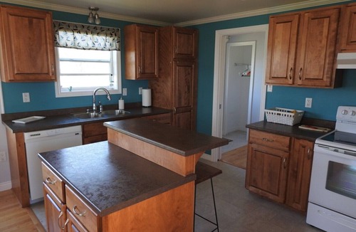 Cheticamp Cottage | Seaside Nest on Private Waterfront