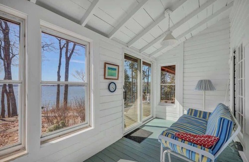 Surry House | Seaside! New-Oceanfront!