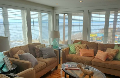 Upper Blandford House | Seaside Oasis