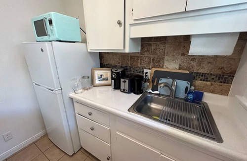 Ocean Beach Apartment | Seaside Ocean Beach Serenity