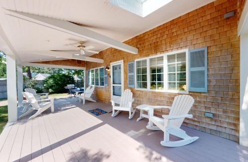 West Hyannisport House | Seaside Park Retreat