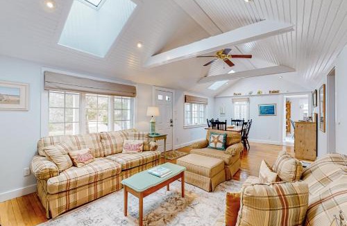 West Hyannisport House | Seaside Park Retreat