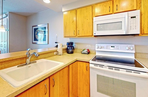Seaside Gilbert District Condo | Seaside Resort - Deluxe 3 Bedroom 2 Bath - Assignment 3
