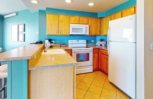 Seaside Gilbert District Condo | Seaside Resort - Ocean Front 2 Bedroom 2 Bath - Assignment 3