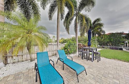 Apollo Beach House | Seaside Retreat