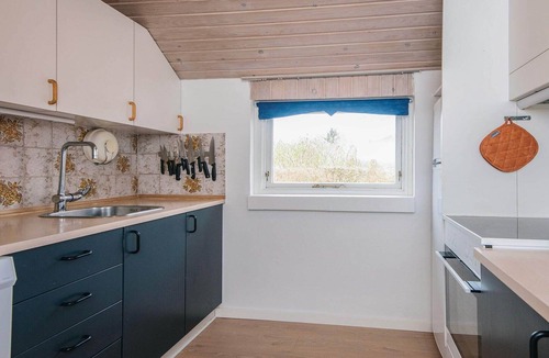 Pøt Strandby House | Seaside Retreat with Private Annex