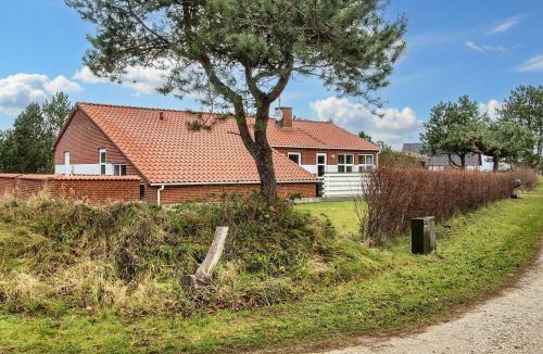 Fjellerup House | Seaside Retreat with Pool - By Traum Ferienwohnungen
