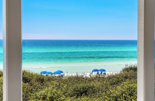Seaside Cottage | Seaside's Chic Gulf-Front Retreat, Renovated with Elegant Design, Ocean Views, and Jacuzzi.