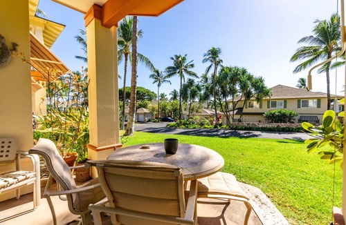 Ko Olina House | Seaside Sanctum: Work and Play
