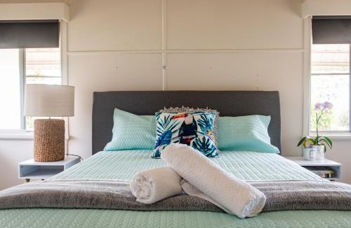 Cannonvale House | Seaside Sea Shanty