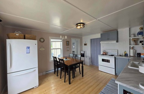 Fogo House | Seaside Serendipity Cottage