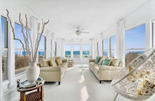 Kiska Beach House | Seaside Serendipity - Wonderful Private Beachfront Home - Beautiful!
