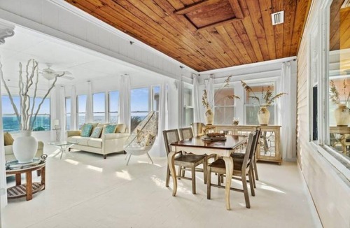Kiska Beach House | Seaside Serendipity - Wonderful Private Beachfront Home - Beautiful!
