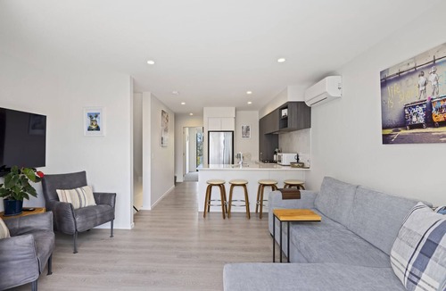 Mount Maunganui Apartment | Seaside Serenity at Bask Retreats