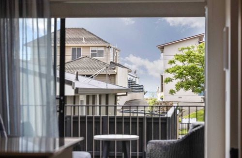 Mount Maunganui Apartment | Seaside Serenity at Bask Retreats